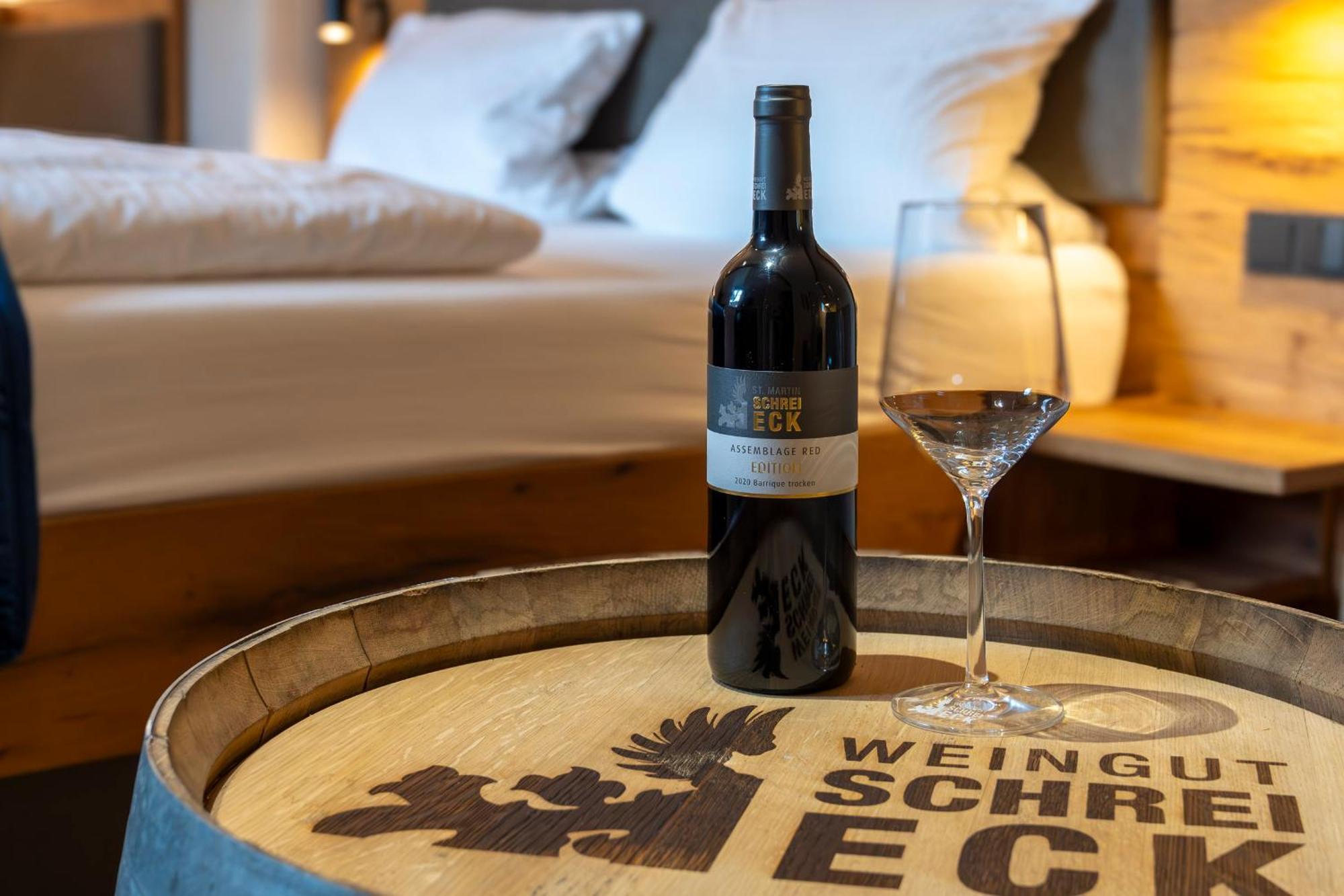 Weingut Schreieck Vinotel & Gutshaus Sankt Martin Εξωτερικό φωτογραφία